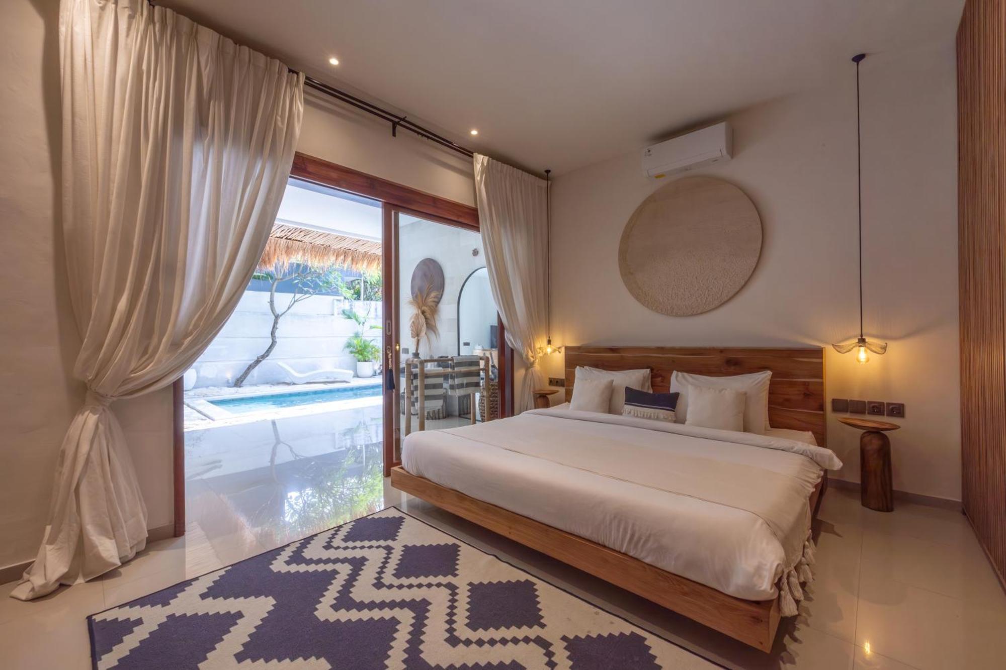 הוילה Turan Casa Auri Seminyak מראה חיצוני תמונה