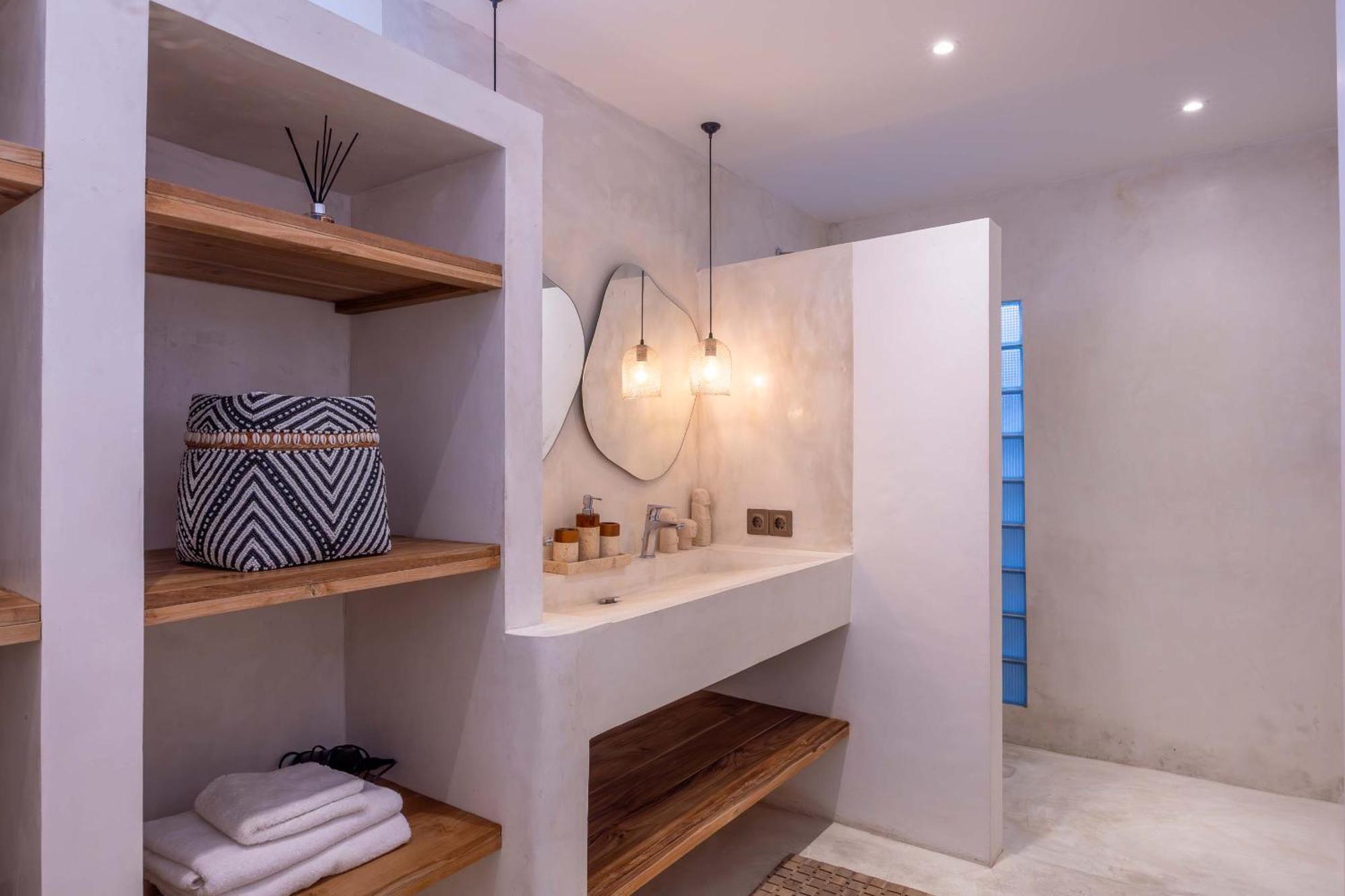 הוילה Turan Casa Auri Seminyak מראה חיצוני תמונה